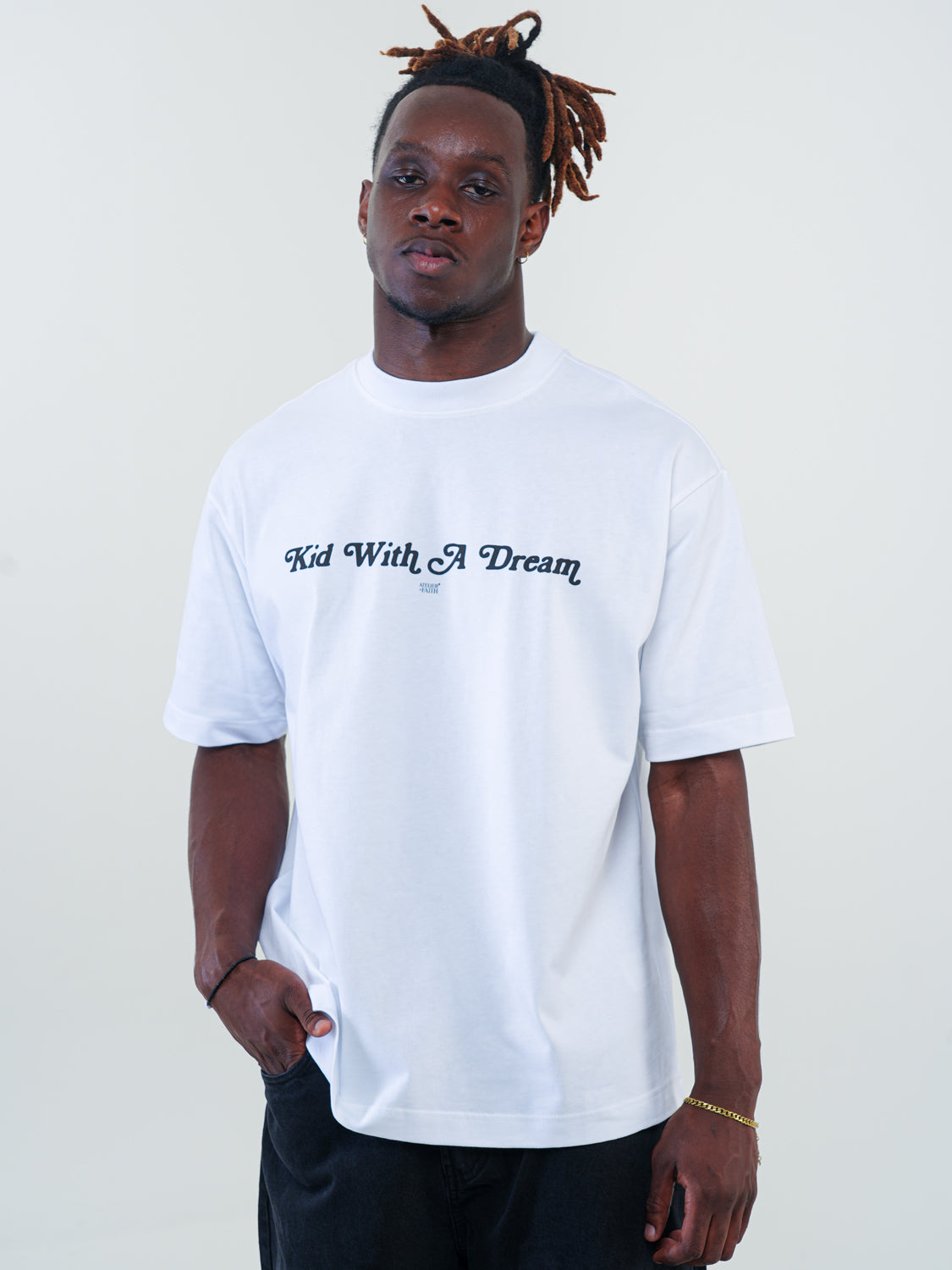KID WITH A DREAM - BASIC TEE