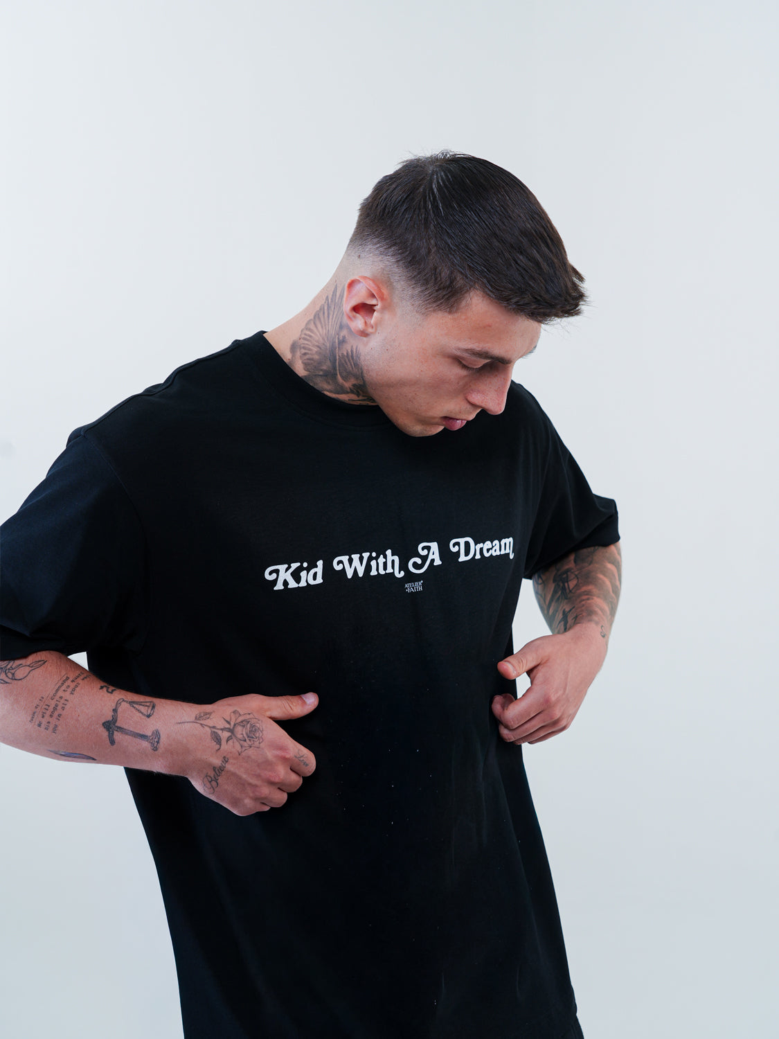 KID WITH A DREAM - BASIC TEE