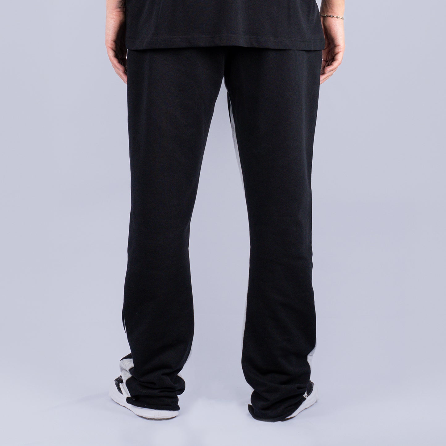 PANTALONES ACAMPANADOS